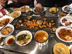 -马路牙子烧烤音乐酒馆(望京店)