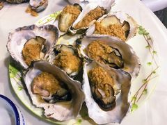 蒜蓉海蛎子-天伦海鲜·老味道·青岛菜(栈桥天主教堂店)