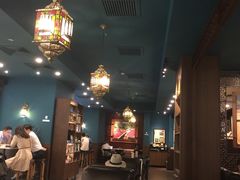 大堂-星巴克臻选(上海中环广场2F店)
