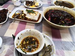 -吴记口味馆