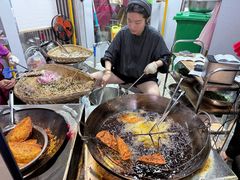 -半月镰胡姐脆皮萝卜饺子