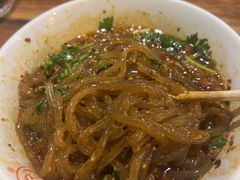 -万记麻辣烫国展总店