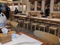 大堂-馋三尺蟹粉小笼(人民广场店)
