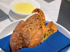 餐前面包-青岛遇见米兰(八大关店)