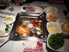 -海底捞火锅(银泰中心店)