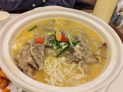 酸汤肥牛-小菜园新徽菜(镇江丹阳吾悦店)
