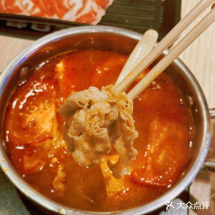 打工人的火锅套餐被吉野家上新狠狠拿捏了