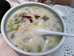 奶酸鱼-大树餐厅(朝阳大悦城店)