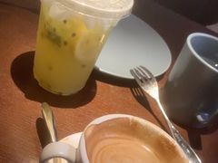 -卡普里披萨·牛扒·下午茶