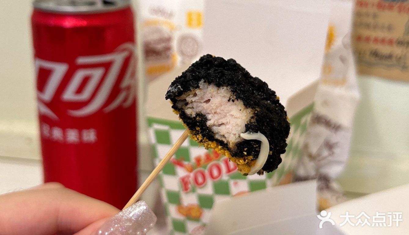 广州探店|西门口的WHO叫什么炸鸡有超大鸡排！
