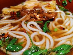 花溪牛肉粉-黔香阁·味(花木店)