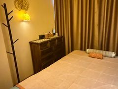 -金色莲花泰式按摩SPA(石牌店)