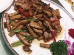 -老六饭店(翠通路店)