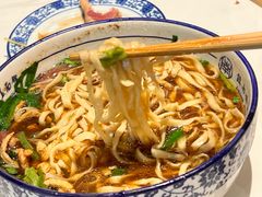 -镇南锅盖面馆(解放路店)