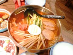 -明洞阿姨·韩式酱蟹烤肉·创意料理(三元桥店)