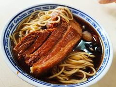 -小龙大肉面馆