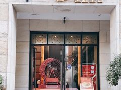 门面-稻香酒家·34年老字号·港式粤菜(汉街店)