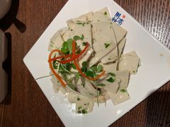 魂牵豆腐-南拳十三姨·潮汕砂锅粥(世纪金源店)
