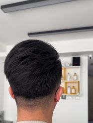 -LILI·HAIR SALON理理造型