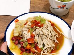 -穿越时尚餐厅(英武中路店)