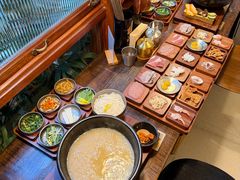 -银米·云南传统过桥米线(双廊黑金冠店)