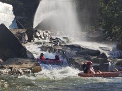 -虎啸峡漂流