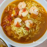 酸酸甜甜的番茄虾仁红烧牛肉面