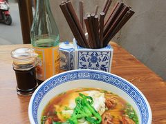 大肠面-沪西老弄堂面馆(定西路店)