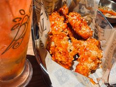 炸鸡双拼-春熙台韩国料理·章鱼肥牛(西丽店)