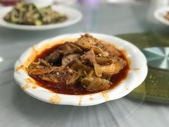 凉拌土鸡-荣生萝卜汤饭店
