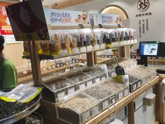 自助取餐区-粒上皇(淮河路步行街店)