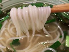 -张氏贵州遵义羊肉粉(伴山名都店)