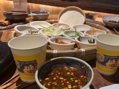 -包整·丝娃娃(一览甲秀楼风景店)