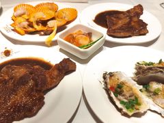 -领鲜活海鲜榴莲自助火锅(东门店)