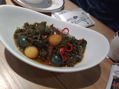 -山城外·非遗酸菜鱼(新都汇融店)