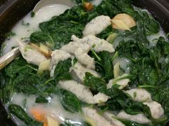 粥水鱼滑浸枸杞叶-天鲜阁·海鲜粤菜·33年老字号(石槎白云站店)