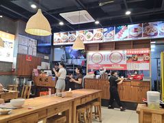 -湘人龙记老长沙米粉(鸟巢店)