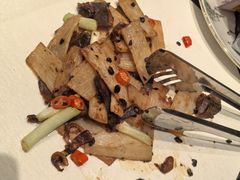 -浩运·海鲜青岛菜·海胆水饺(石老人店)