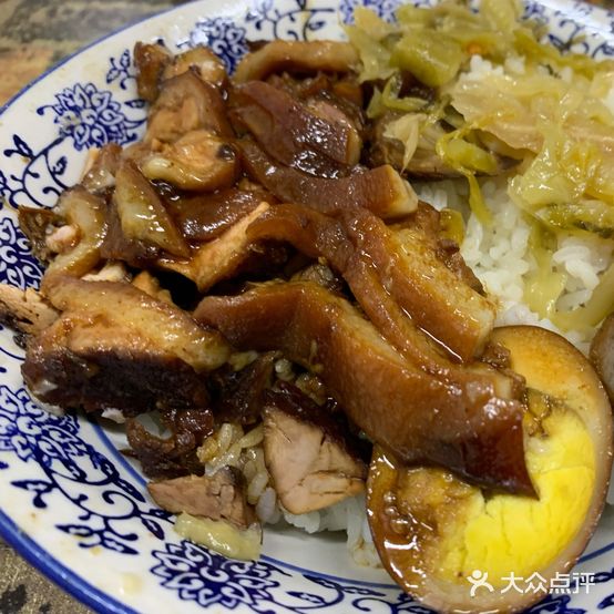 广东潮汕猪猪脚饭(新黄路店)