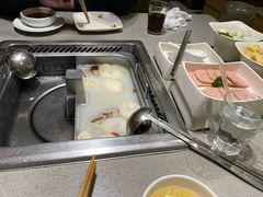 -海底捞火锅(奉化银泰店)