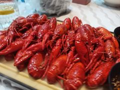 -肥肥虾庄·金牌油焖大虾(首义路店)