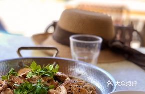 Pengcheng Signature Black Pepper Roasted Clay Oven Chicken