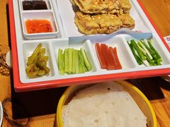 -肘子酥·天津菜·特色捞面(德云社店)