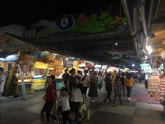 -花莲东大门国际观光夜市