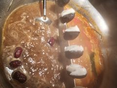 QQ企鹅丸-湊湊火锅·茶憩(杭州湖滨银泰in77店)