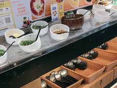 -呷哺呷哺(常营华联店)