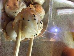 -六合夜市