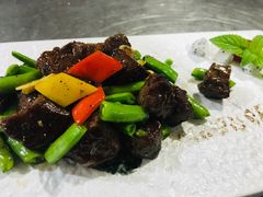 -北京A·C·Embassy酒店(三里屯工人体育场地铁站店)