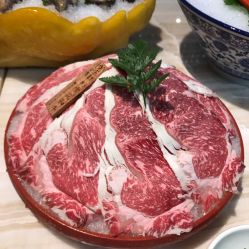 M9雪花和牛-悦鼎会海鲜姿造·宴会厅(东方明珠广场店)