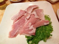 猪颈肉-牛信亭韩国料理·炭火烤肉(紫藤路店)